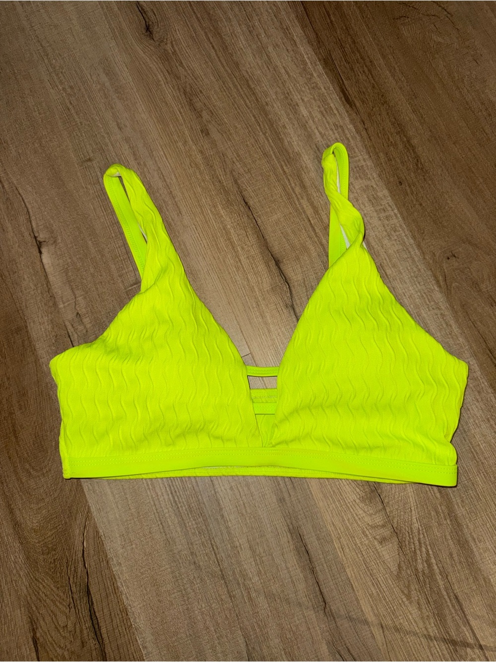 SHEIN Neon Yellow Women's Bikini Top
